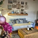 بيت للعطل Dom Na Hradbach
